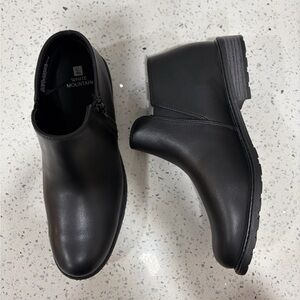 NWOT White Mountain Carter Boots women’s 8.5